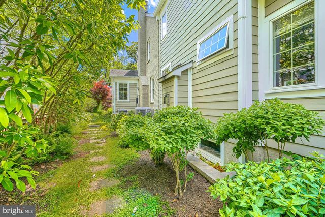 5617 NORTHFIELD RD, Bethesda, MD 20817