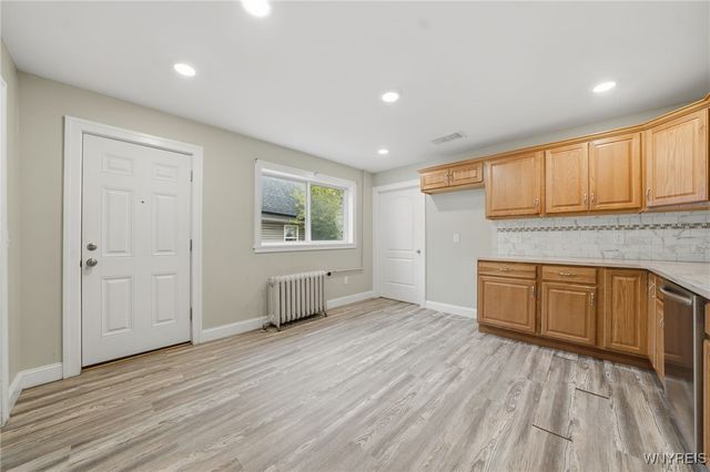 350 East Street, Buffalo, NY 14207