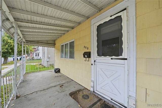 350 East Street, Buffalo, NY 14207