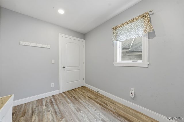 350 East Street, Buffalo, NY 14207