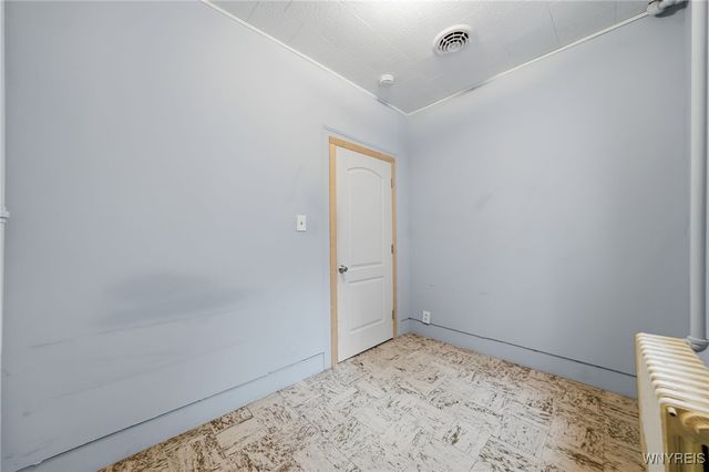 350 East Street, Buffalo, NY 14207