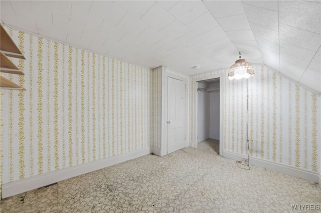 350 East Street, Buffalo, NY 14207