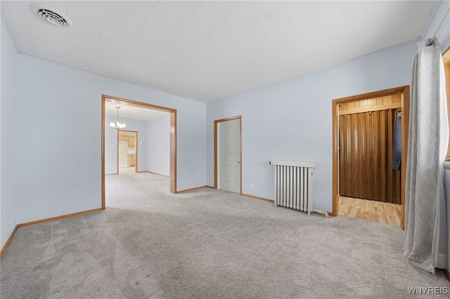 350 East Street, Buffalo, NY 14207