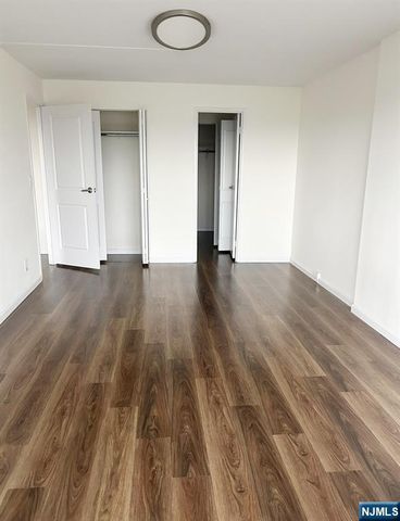 1600 Center Avenue 12C, Fort Lee, NJ 07024