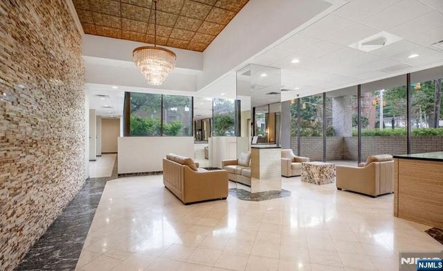 1600 Center Avenue 12C, Fort Lee, NJ 07024