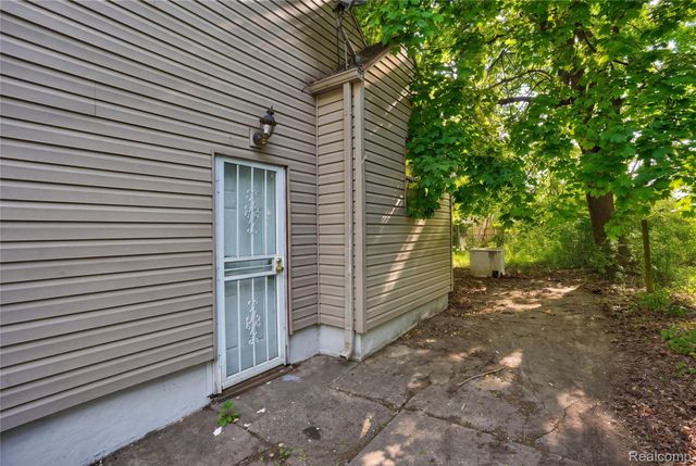 3210 Brownell Boulevard, Flint, MI 48504
