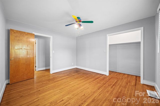 7233 Tuckaseegee Road, Charlotte, NC 28214