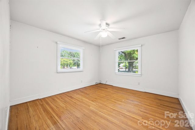 7233 Tuckaseegee Road, Charlotte, NC 28214