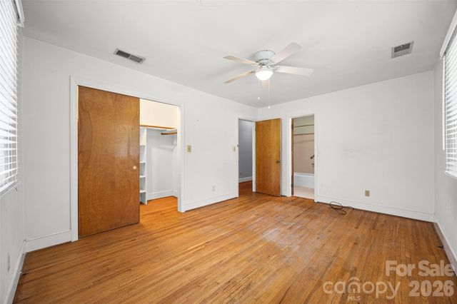 7233 Tuckaseegee Road, Charlotte, NC 28214