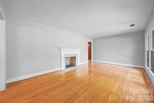 7233 Tuckaseegee Road, Charlotte, NC 28214