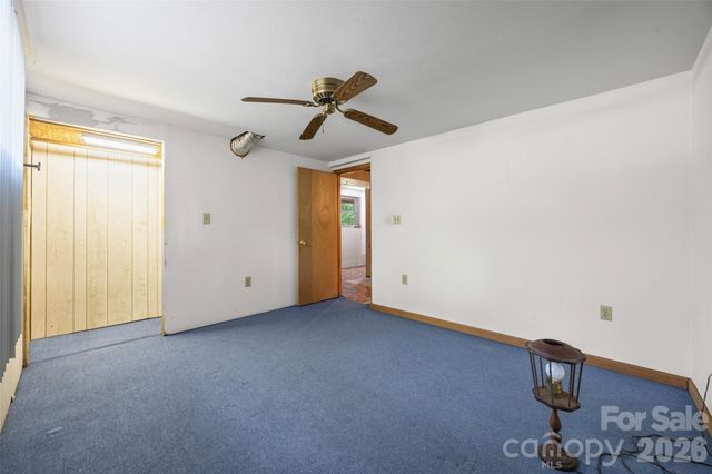 7233 Tuckaseegee Road, Charlotte, NC 28214