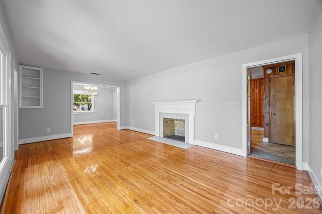 7233 Tuckaseegee Road, Charlotte, NC 28214