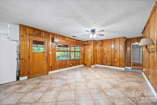 7233 Tuckaseegee Road, Charlotte, NC 28214