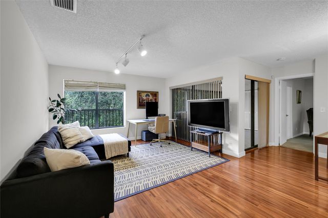 3693 NW 35th St 1688, Coconut Creek, FL 33066
