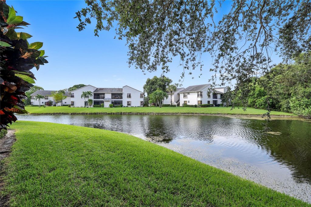 3693 NW 35th St 1688, Coconut Creek, FL 33066