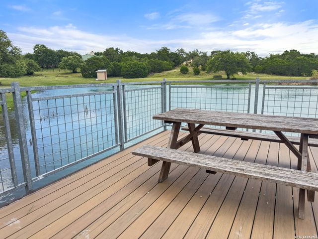 419 Cielo Vista, Canyon Lake, TX 78133