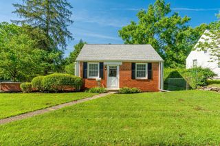254 E Selby Boulevard, Worthington, OH 43085
