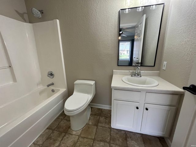 336 E Cardinal Glen Drive, Bloomington, IN 47401