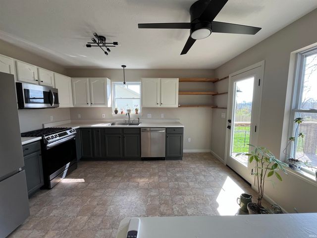 336 E Cardinal Glen Drive, Bloomington, IN 47401