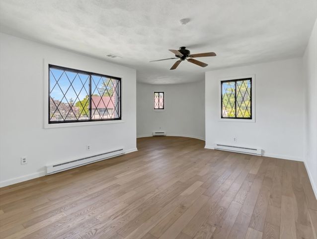 8 Rainbow Pond Dr 5, Walpole, MA 02081