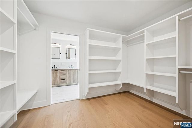 11 Eagles Nest Terrace, West Milford, NJ 07480