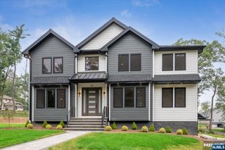 11 Eagles Nest Terrace, West Milford, NJ 07480