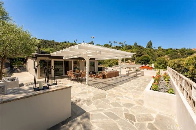 3534 Stonehill, Sherman Oaks, CA 91423