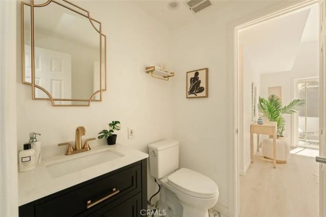 3534 Stonehill, Sherman Oaks, CA 91423