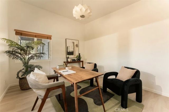 3534 Stonehill, Sherman Oaks, CA 91423