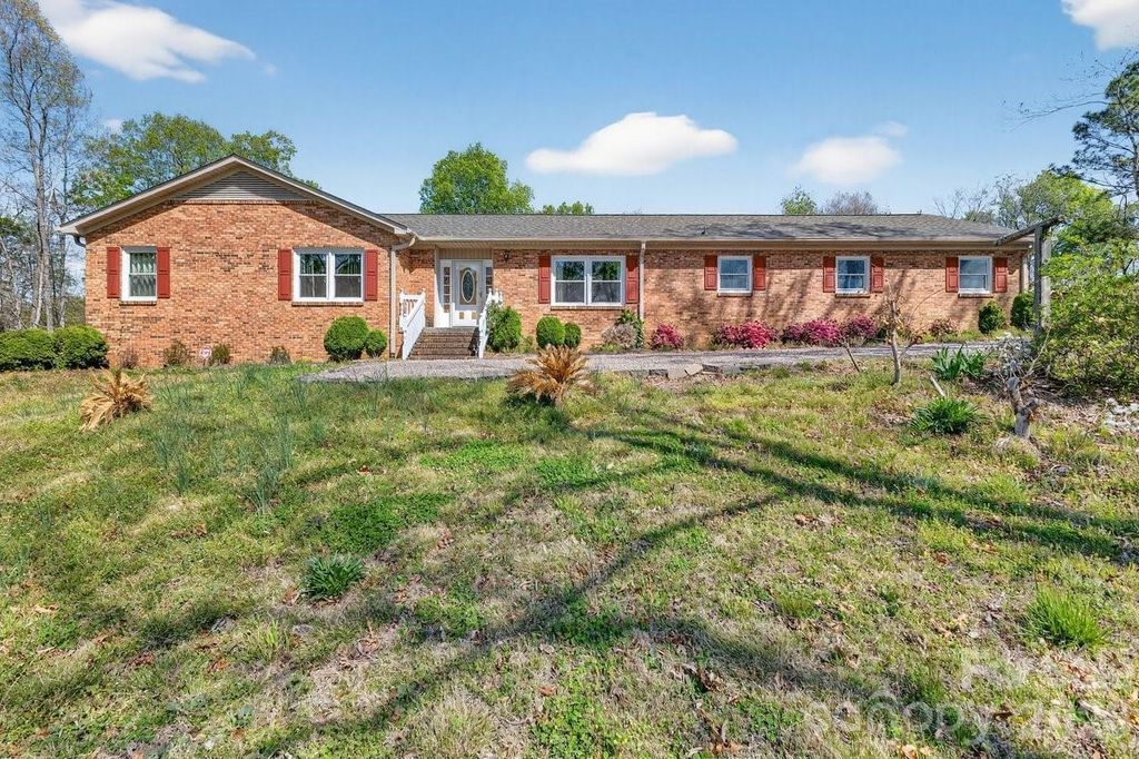 3600 Davidson Highway, Concord, NC 28027