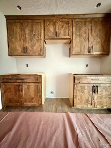 13258 Hillview Lane, Dixon, MO 65459