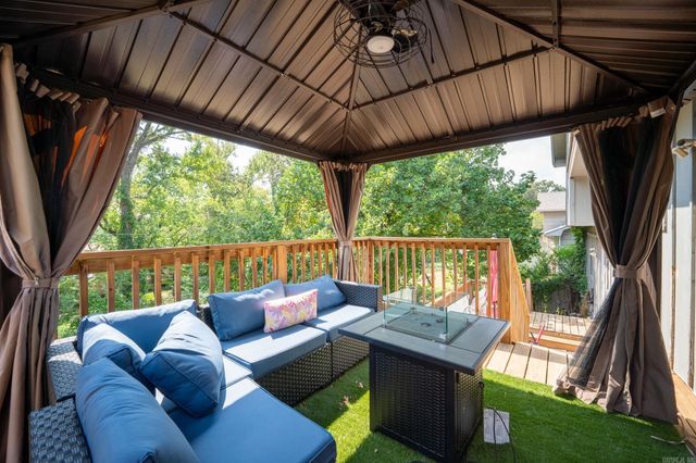 109 Robin Glen Drives, Sherwood, AR 72120