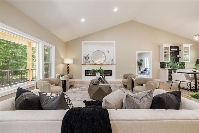 3283 Roosevelt Highway, Hamlin, NY 14464