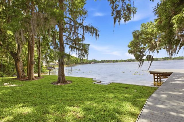 4910 E LAKE DRIVE, Winter Springs, FL 32708