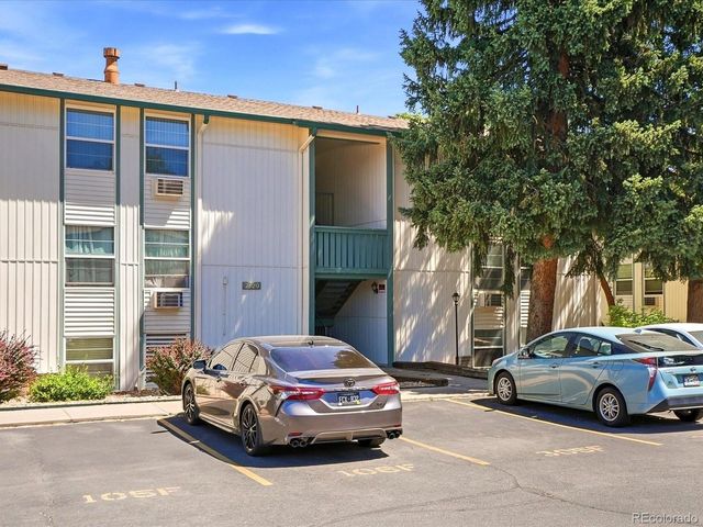2120 S Vaughn Way 206F, Aurora, CO 80014