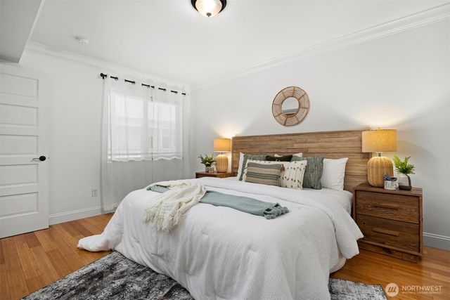 1001 N State Street #403, Bellingham, WA 98225