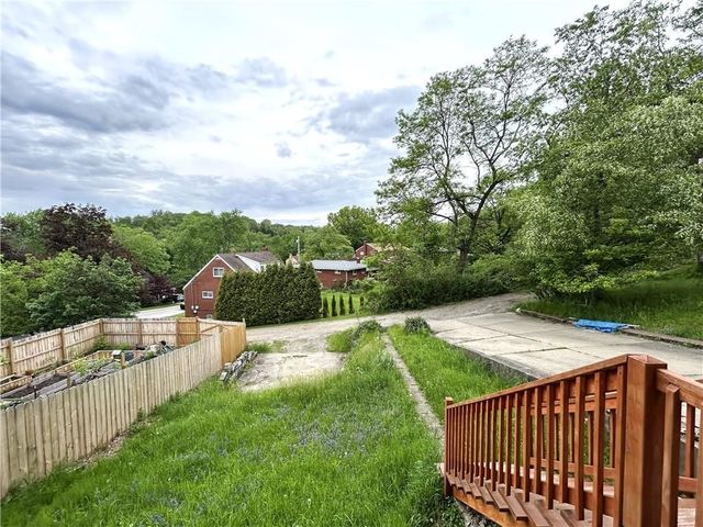 305 Marion Avenue, Forest Hills Boro, PA 15221