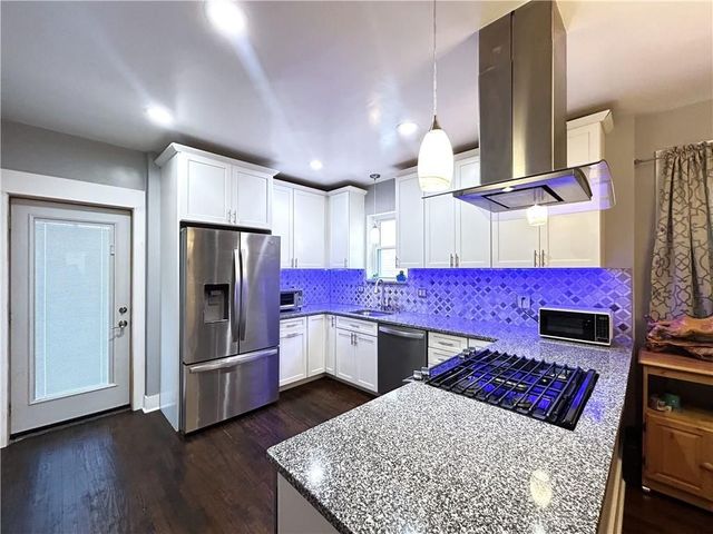 305 Marion Avenue, Forest Hills Boro, PA 15221