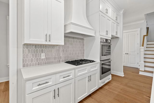 19 Broadway Street, Mount Pleasant, SC 29464