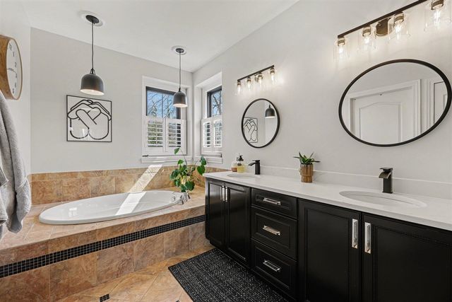 7505 Timber Ridge Court, Dexter, MI 48130