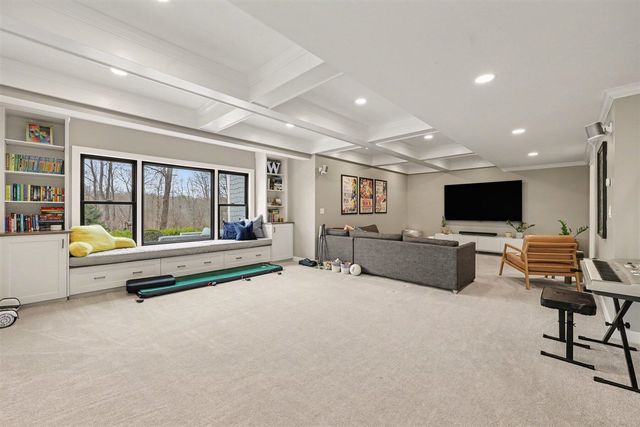 7505 Timber Ridge Court, Dexter, MI 48130