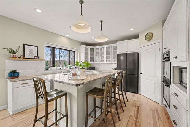 7505 Timber Ridge Court, Dexter, MI 48130