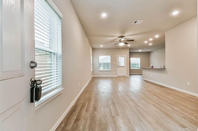 2127 Port Jackson Drive, Texas City, TX 77568