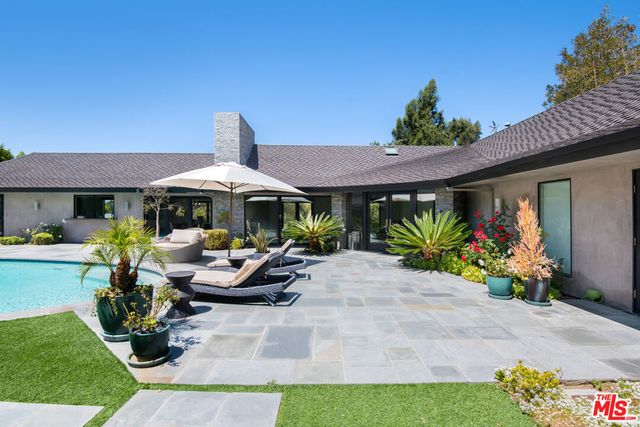 3035 Lake Glen Drive, Beverly Hills, CA 90210