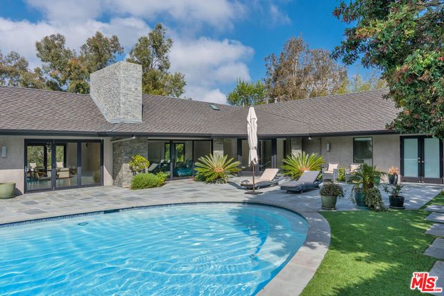 3035 Lake Glen Drive, Beverly Hills, CA 90210