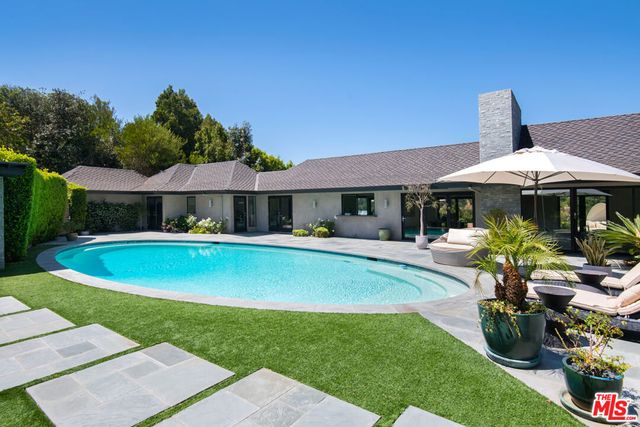3035 Lake Glen Drive, Beverly Hills, CA 90210