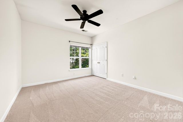 11721 Ridgeway Park Drive, Charlotte, NC 28277