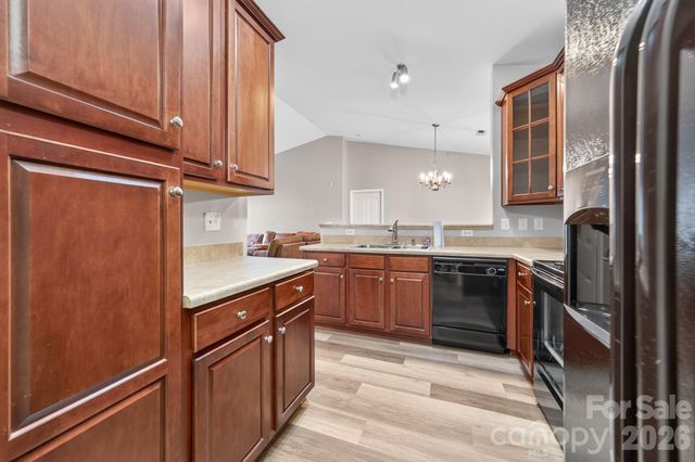 11721 Ridgeway Park Drive, Charlotte, NC 28277