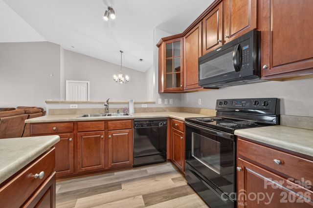 11721 Ridgeway Park Drive, Charlotte, NC 28277