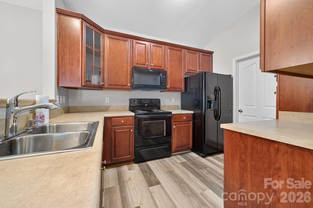 11721 Ridgeway Park Drive, Charlotte, NC 28277